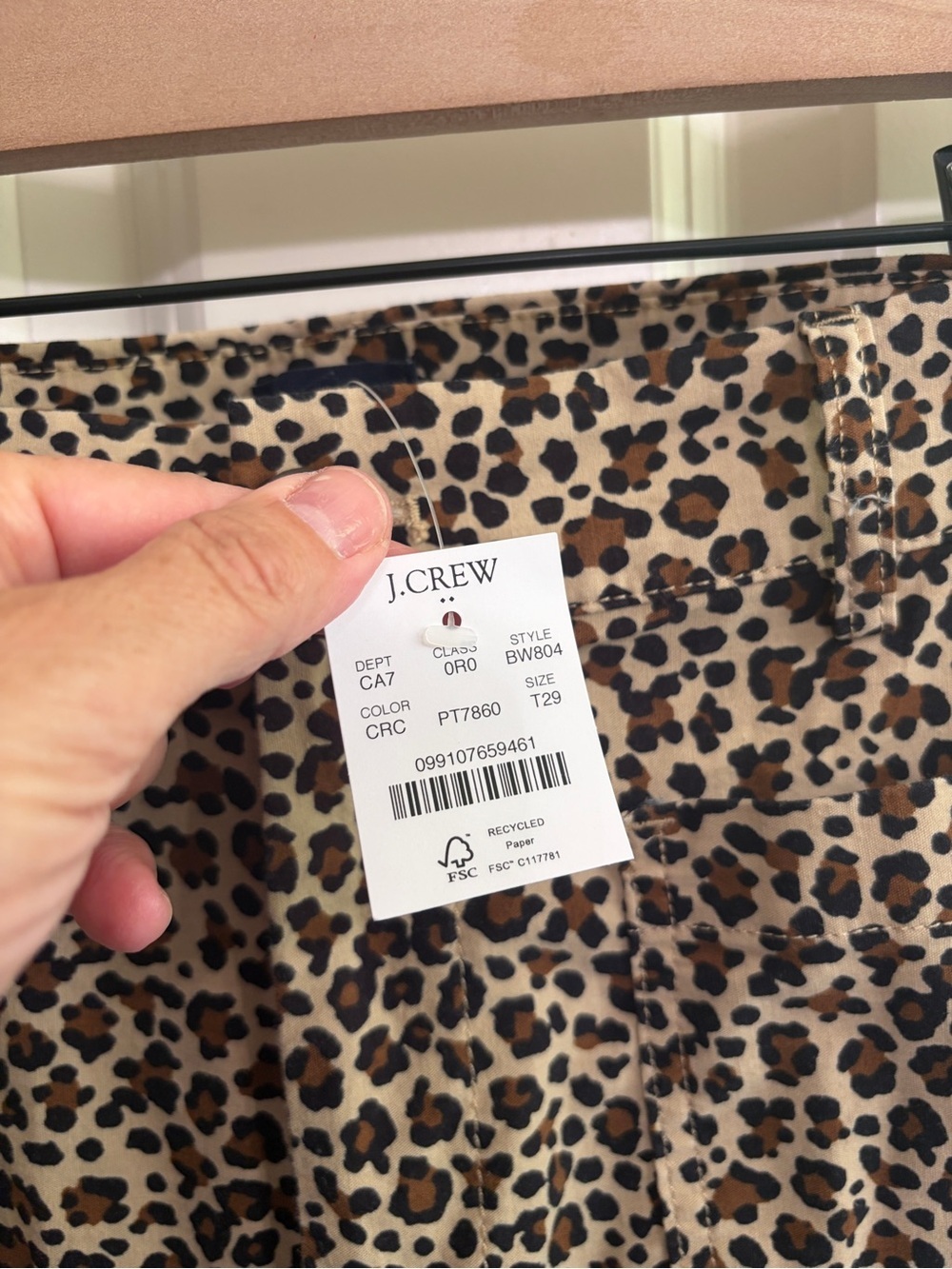 New with Tags size 29T J. Crew Leopard Print Wide-Leg Pants. Front patch pockets - Picture 3 of 13